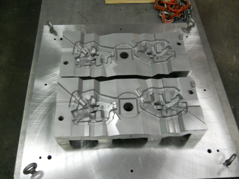 multiple cavity low pressure mold casting